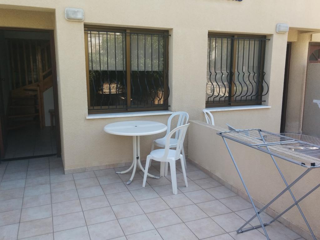 Andries Apartments Paphos Room photo