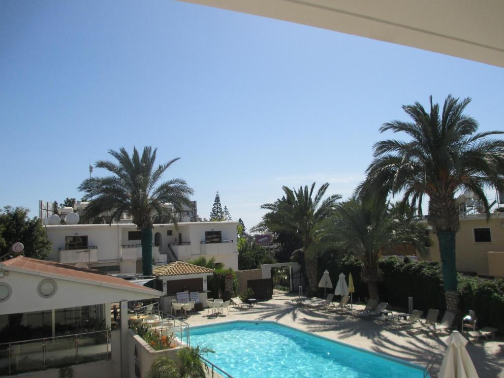 Andries Apartments Paphos Exterior photo
