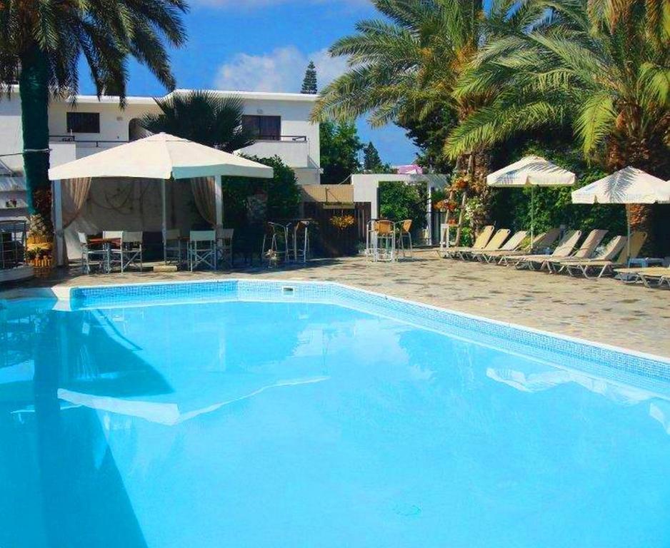 Andries Apartments Paphos Exterior photo